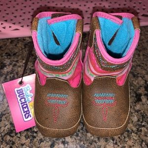 Super cute Cowgirl booties!!